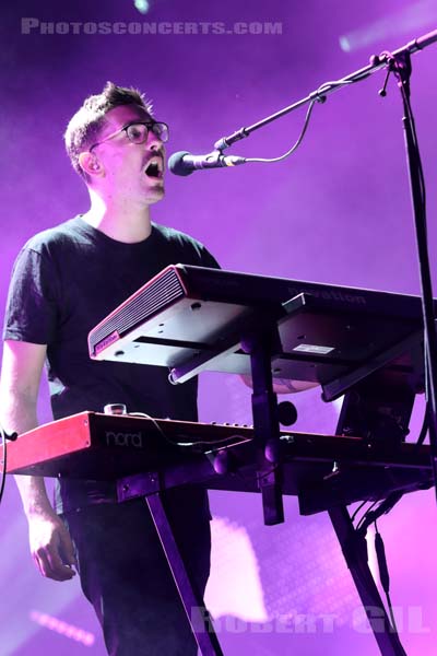 ALT-J - 2015-08-30 - SAINT CLOUD - Domaine National - Scene de la Cascade - 